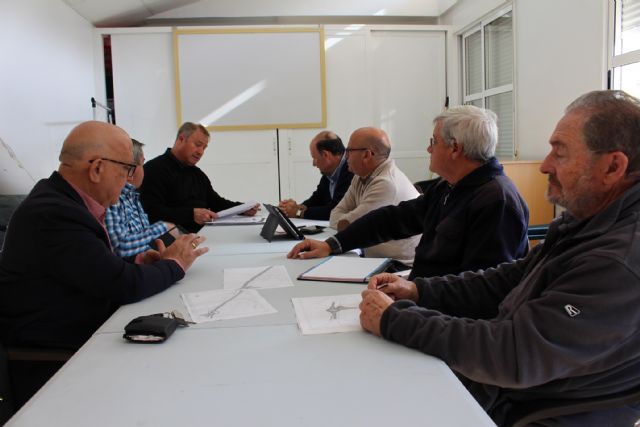 Ciudadanos recoge las demandas de los vecinos de la zona oeste sobre los accesos por carretera a la ciudad