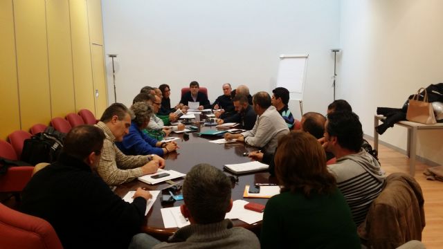 Los empleados municipales recibirán en abril resto de la extra de 2012