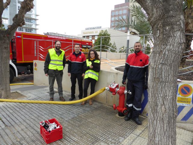 Investigadores de la UPCT caracterizan las bocas de incendio de Murcia para que los bomberos ganen en efectividad y rapidez
