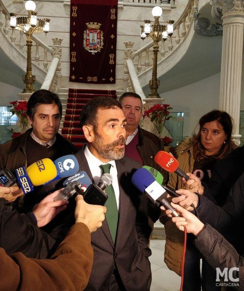 José López recibe con tranquilidad su 'lógica y esperada' exculpación