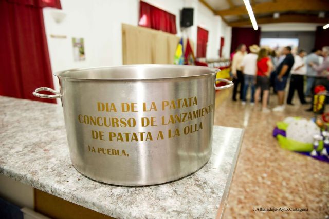 Concursos, romeria, misas, conciertos y el tradicional Dia de la Patata en las fiestas patronales de La Puebla en honor al Sagrado Corazon de Jesus