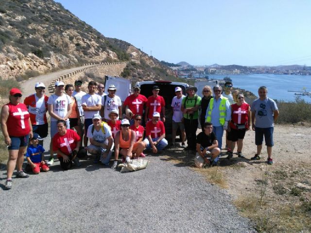 MC lleva a cabo la II Jornada de convivencia y limpieza de la Batería de Fajardo