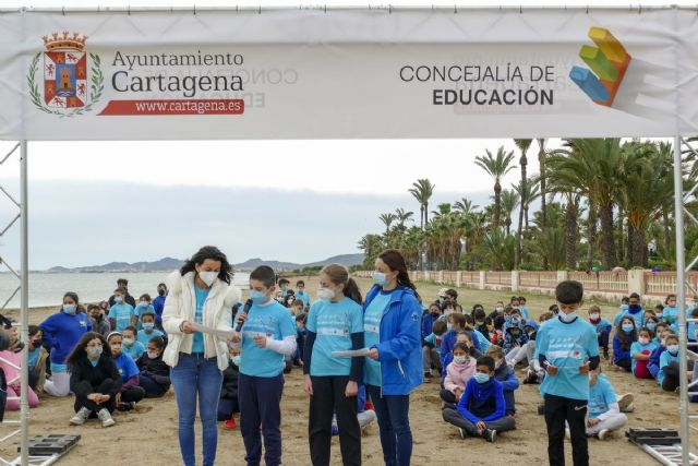La Concejalía de Educación colabora en el proyecto ´Pasos por el Mar Menor´