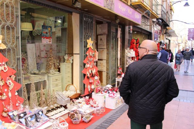 Ciudadanos reclama medidas urgentes para garantizar la supervivencia del comercio tradicional en Cartagena