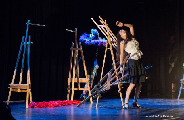 Alcubo homenajea a Frida Kahlo con Frida: trazos de un mar interior