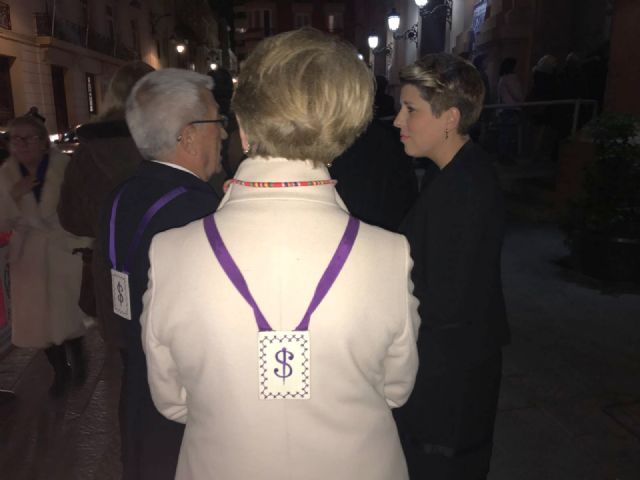 Noelia Arroyo asiste al besapié del Cristo de Medinaceli y al Miserere marrajo