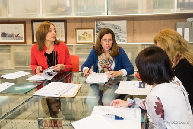 Puerto de Culturas abre las ofertas economicas para el Museo del Foro y el autobus turistico