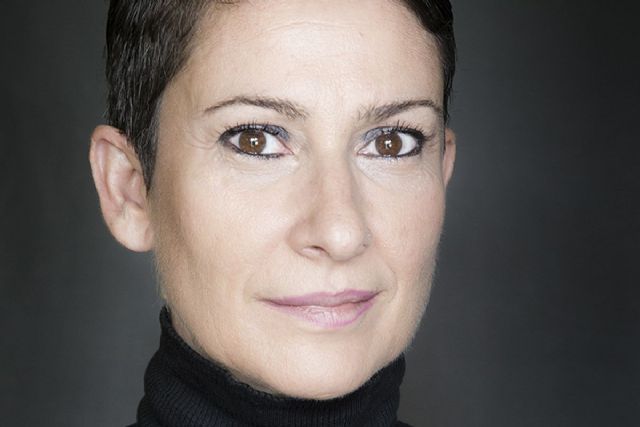 La fotógrafa y periodista Nuria López muestra su proyecto ´Hijas de ningún Dios´ en Cartagena Piensa