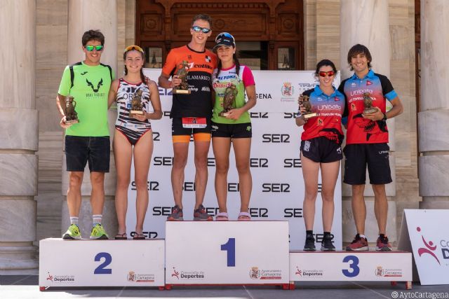 Más de medio millar de atletas de toda España compitieron en el Triatlón SERTRI Ciudad de Cartagena