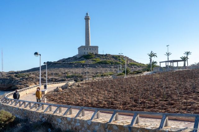 Habaneras, trovos, juegos infantiles y visitas al faro este fin de semana en Cabo de Palos