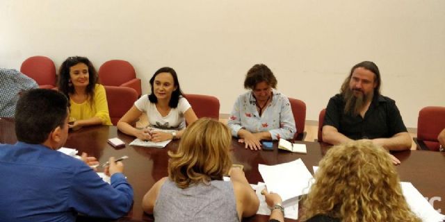 Isabel García liderará un plan de comercio eficaz y de futuro a pesar de la inoperancia socialista