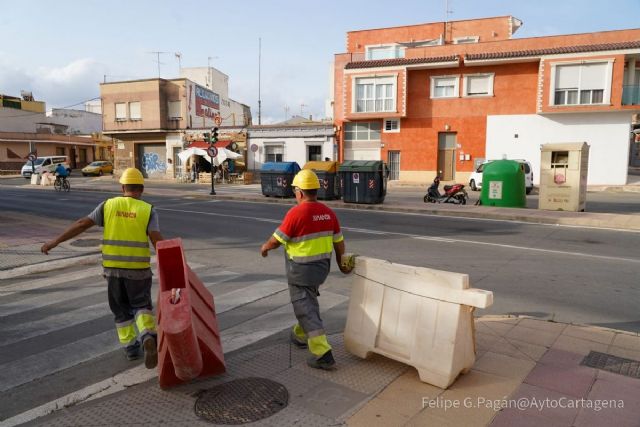 Reabre al tráfico de forma provisional un tramo de las obras de la calle Peroniño