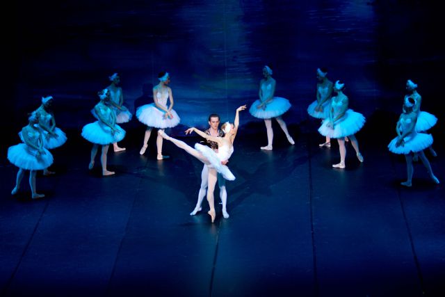 El Russian Classical Ballet pone en escena El lago de los Cisnes