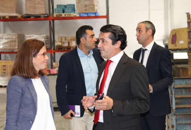 La ADLE gestiona la empleabilidad y la formacion de sus  alumnos con grandes empresas