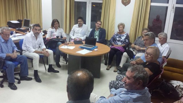 Los vecinos de Barrio Peral muestran su satisfacción a MC por las inversiones en la zona por valor de más de 200.000 euros