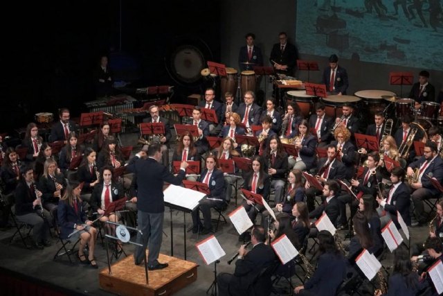 La Agrupación Musical Sauces celebra su 40 aniversario con el tradicional concierto por Santa Cecilia
