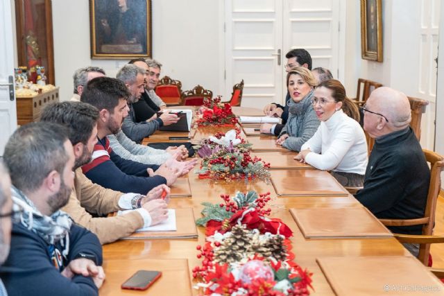 El Gobierno municipal acuerda un régimen temporal de horas extraordinarias a la espera del nuevo RED