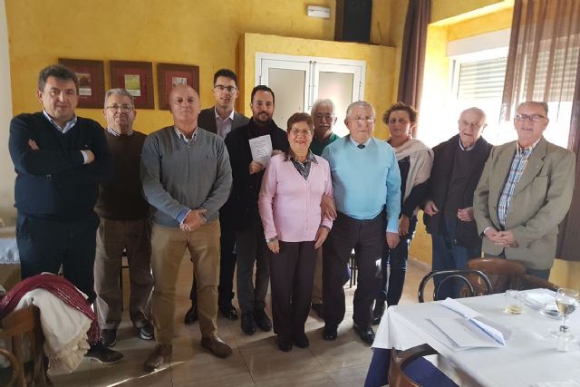 Ricardo Espín y su ´Amor de mar´, ganadores de la edición XLV de los Juegos Florales del Campo de Cartagena