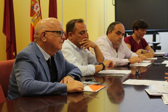 Padín: 'Con una ordenanza de 16 años, con déficit en la Policía Local y sin plan municipal no vamos a combatir el botelleo'