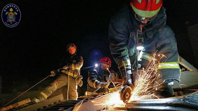 Bomberos de Cartagena realizan una veintena de servicios por fuertes vientos