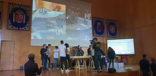 Grandes dosis de creatividad, ingenio y diversión en el Torneo Clasificatorio FIRST LEGO League regional en Cartagena