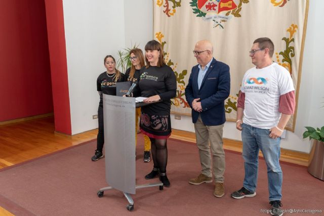 El Gobierno Municipal colabora en la visibilidad de los colectivos con enfermedades raras