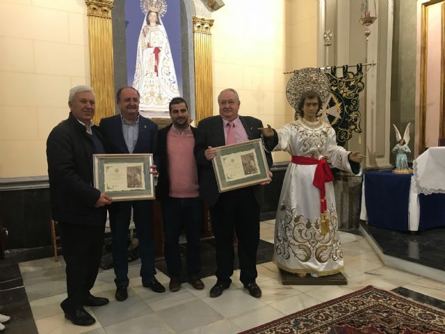 San Juan nombra dos Hermanos de Honor