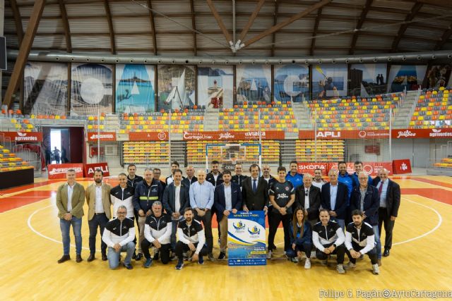 Cartagena recibe a más de 500 trabajadores portuarios de toda España