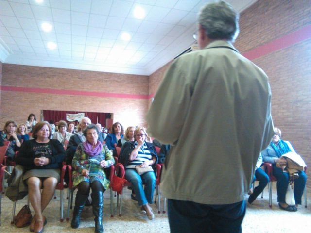 Relatos, música y un recuerdo a Miguel de Cervantes en el XII Certamen Literario Dulcineas de la Universidad Popular