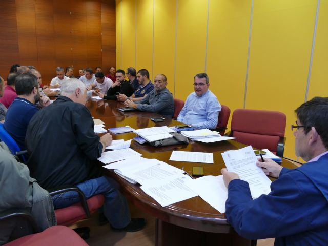 La nueva mesa general de negociación inicia su andadura con representación de todos los sindicatos