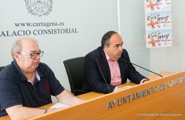 El Ayuntamiento de Cartagena montara su Cruz de Mayo a las puertas del Palacio Consistorial