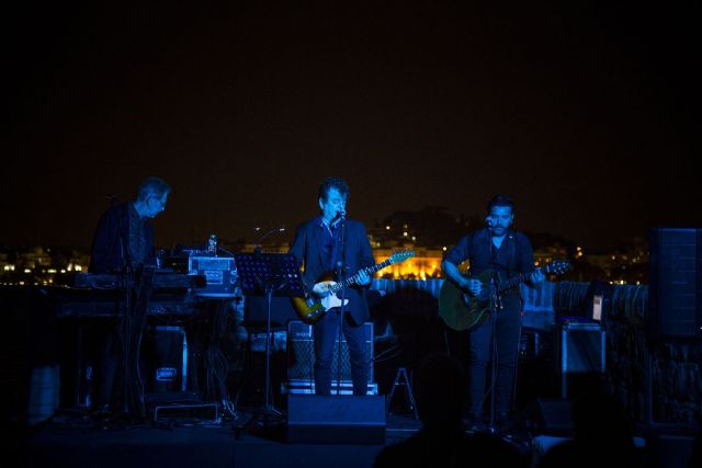 Los Conciertos del Fuerte revivieron los ochenta con Jaime Urrutia