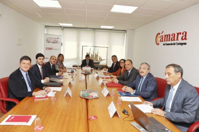 La UIMP refuerza su presencia en Cartagena con la incorporación de la CARM