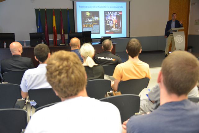 Simulacros de atentados terroristas en un curso de verano de la UPCT