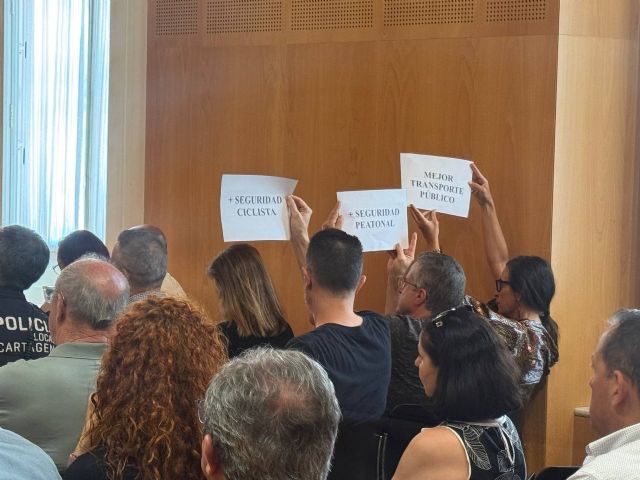 MC: Cartagena, sumida en la inestabilidad con Arroyo