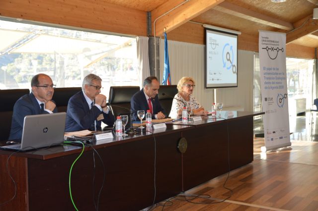 Responsables en sostenibilidad, prevención e igualdad de 34 universidades españolas analizan en la UPCT su papel en la Transición Ecológica