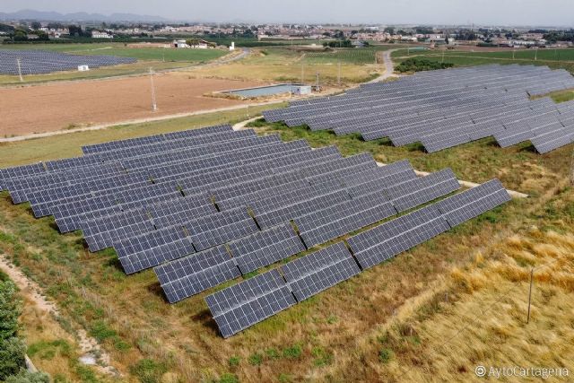Manuel Torres: 'Es imprescindible que el Ayuntamiento de Cartagena avance en la ordenación de las zonas con el máximo consenso social antes de seguir autorizando nuevas instalaciones solares.'