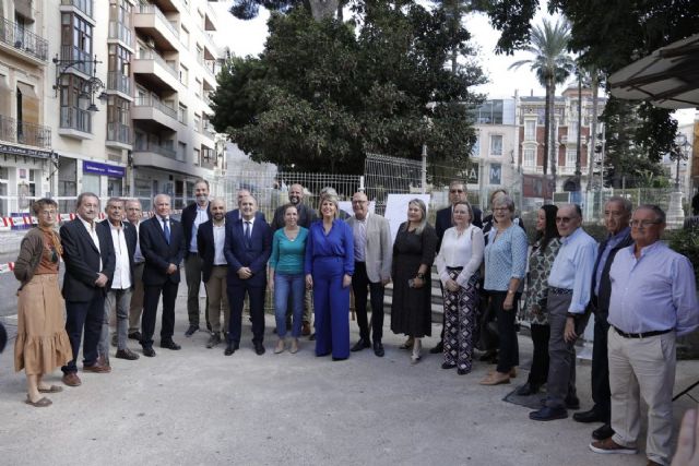 El Ayuntamiento inicia las obras de la Plaza del Lago con un presupuesto de 340.000 euros