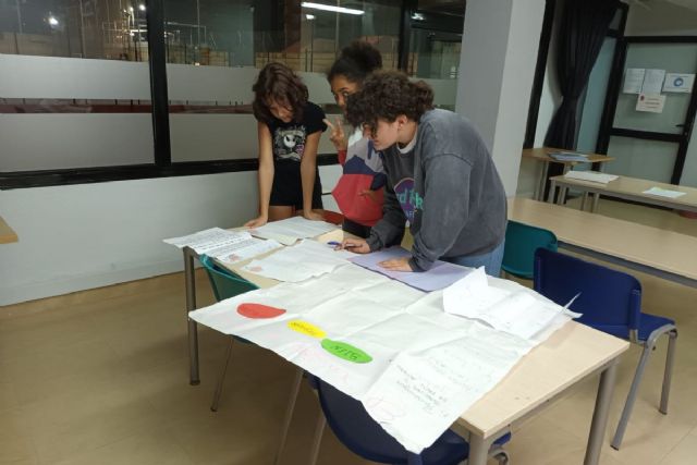 El Consejo Municipal de Infancia y Adolescencia de Cartagena prepara su participación en el pleno infantil