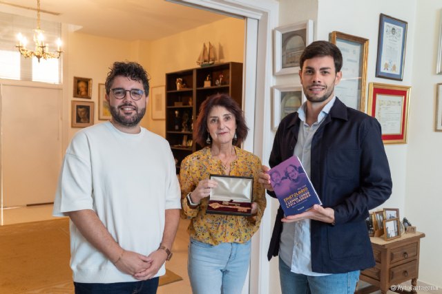 Un epistolario refleja la amistad entre Carmen Conde y la artista cubana Lydia Cabrera