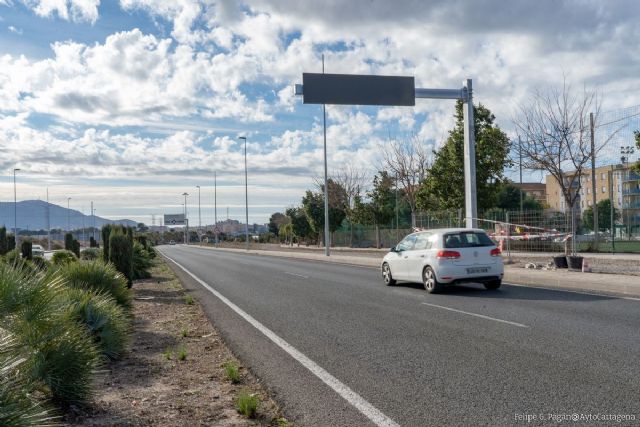 El Ayuntamiento de Cartagena instala cuatro paneles para informar a los ciudadanos de los incidentes en la vía pública