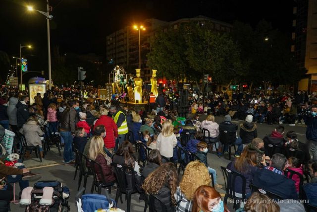 La Cabalgata de Reyes Magos más segura recorre las calles de Cartagena