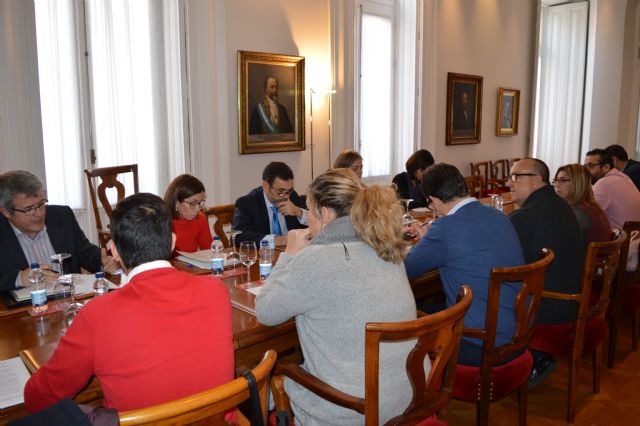 El Ayuntamiento trabaja en un proyecto de intervención social que opte a fondos europeos