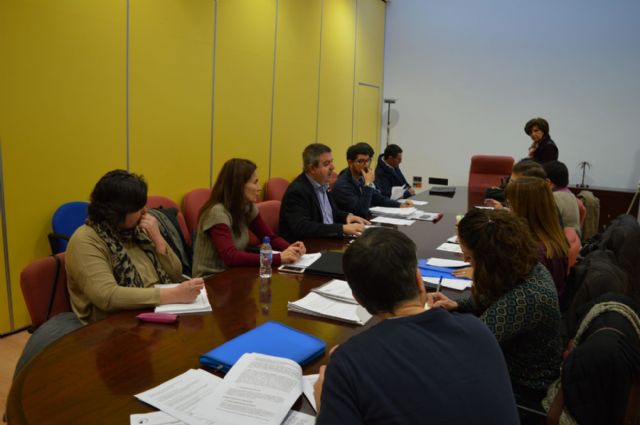 La Mesa de Bienestar Animal avanza en propuestas para la modificación de la ordenanza municipal relativa a mascotas