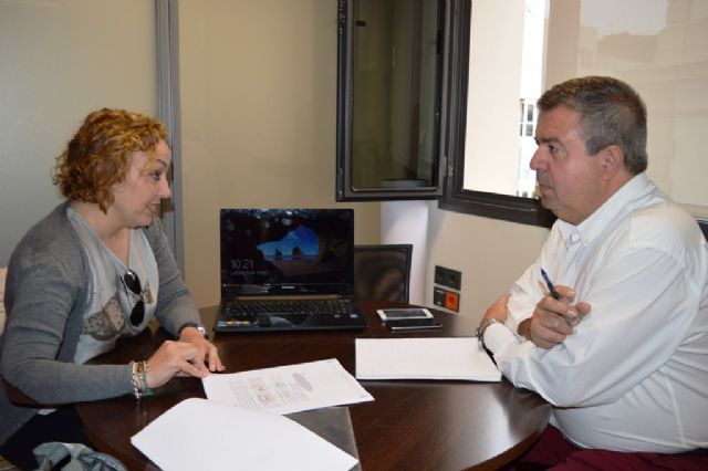 El Gobierno municipal promoverá campañas para concienciar a los jóvenes sobre el consumo de drogas y el alcohol