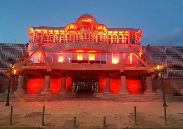 La Asamblea Regional se iluminará de rojo, con motivo de la Semana Mundial de la Hemocromatosis