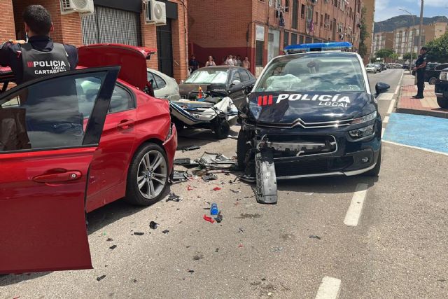 La Policía Local busca a un conductor identificado que se dio a la fuga tras una persecución por las calles de Cartagena