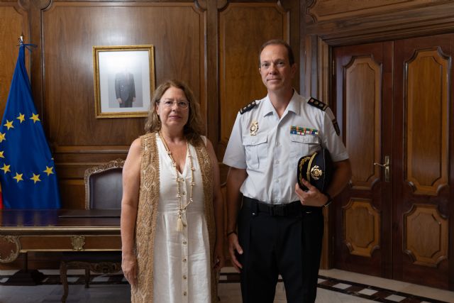 Visita institucional del nuevo comisario jefe de la Policía Nacional en Cartagena