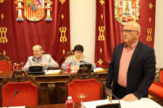 Padín: 'la carrera de López es tremenda, investigado por cuatro delitos de corrupción y puede que cobrando mal su sueldo'
