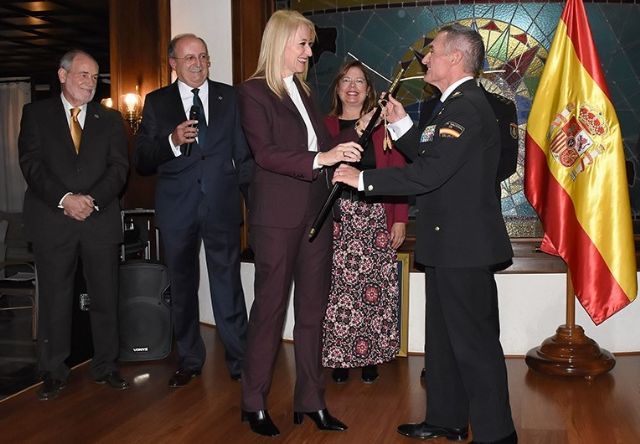 El Jefe Superior de Policía entregará a la Virgen de la Caridad el Bastón de Mando el nueve de enero en una Eucaristía que celebrará el Obispo